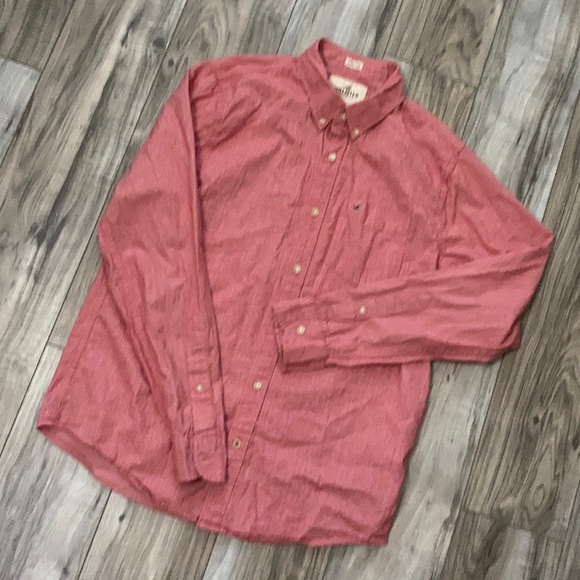 Hollister pinkish red button up - Picture 1 of 8